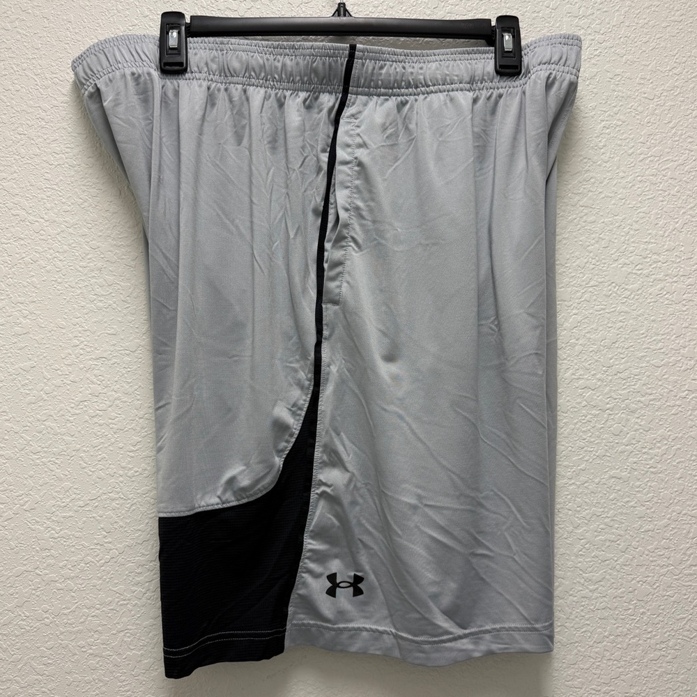Under Armour Men’s Size 3XL 11” Inseam Grey Loose Fit Basketball Shorts